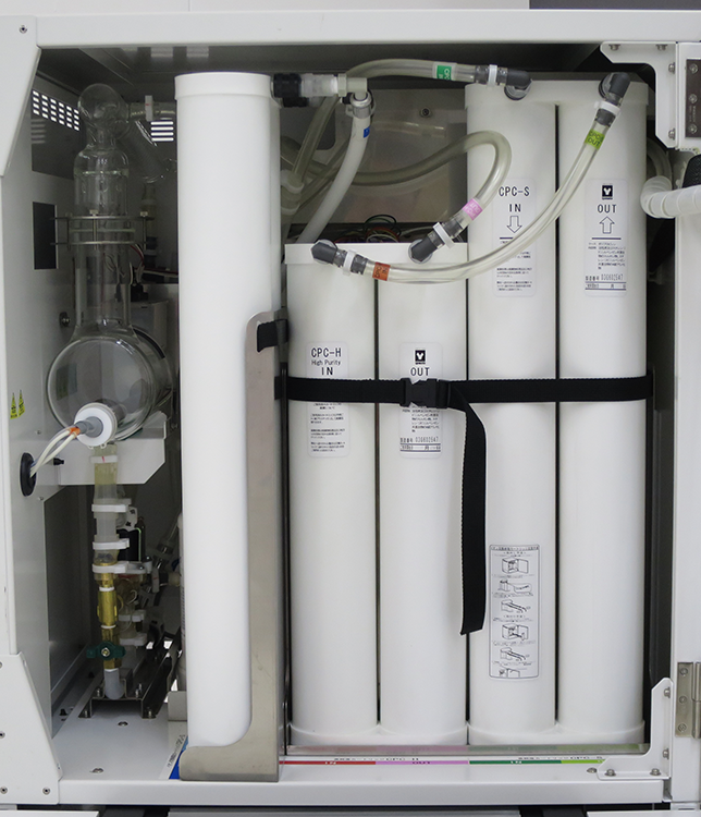 Water Purifier (Ion-exchange + Distillation) (WGH201)
