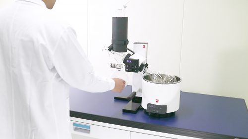 Rotary evaporator (RE202)